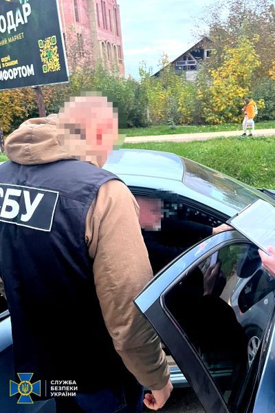борщів, коледж, корупція, скандал, віталій буратинський, директор, фото, тернопільський тиждень